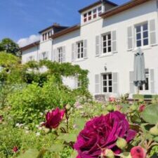 Château met rozentuin